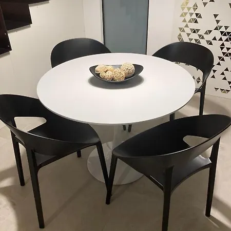 A 20 Passi... Konukevi Rocca Imperiale